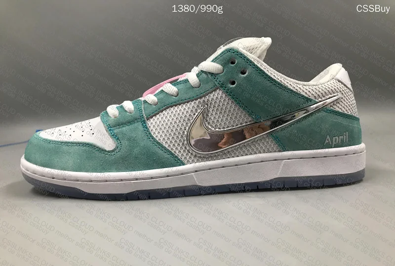 Nike SB Dunk Low April 5