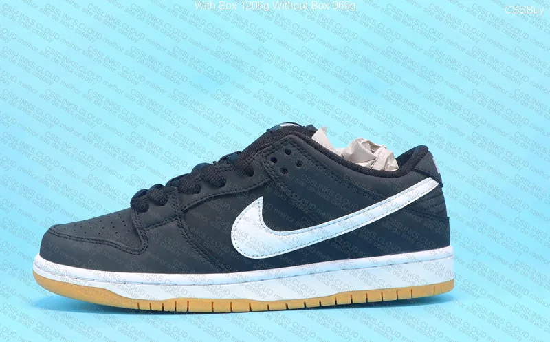 Nike SB Dunk Low - Black Gum 5
