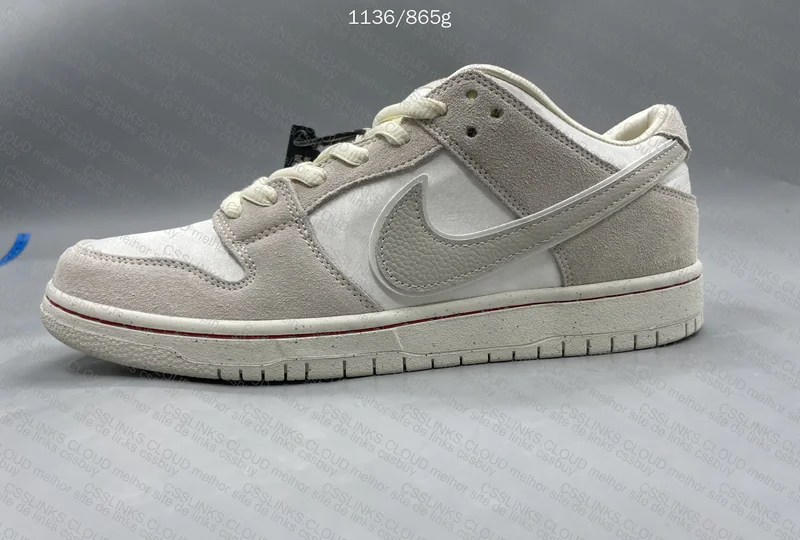 Nike SB Dunk Low City of Love Light Bone 4