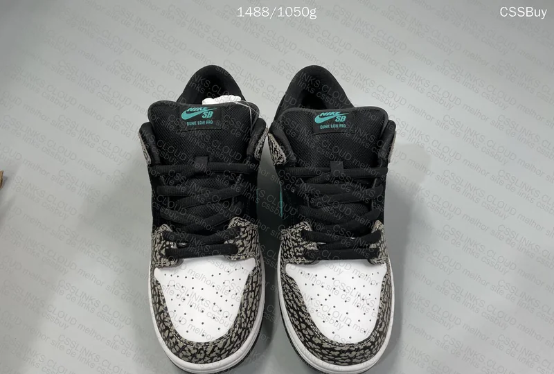 Nike SB Dunk Low Elephant Print 2