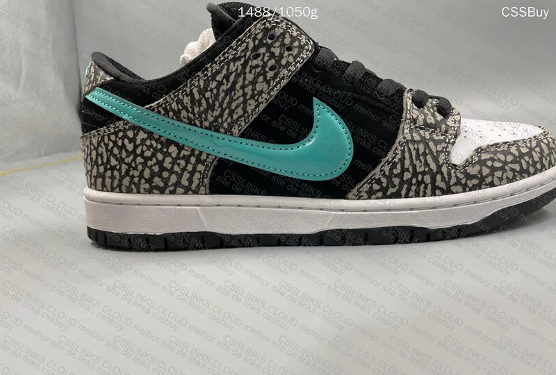 Nike SB Dunk Low Elephant Print 4