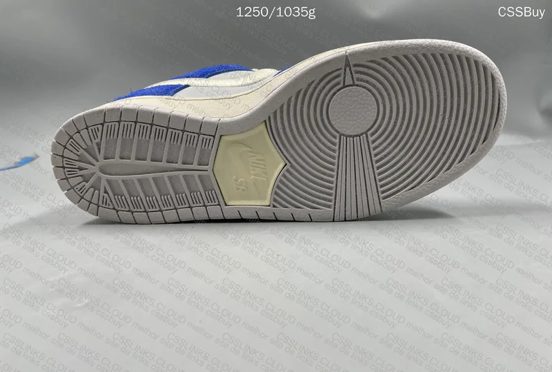 Nike SB Dunk Low Fly Streetwear 2