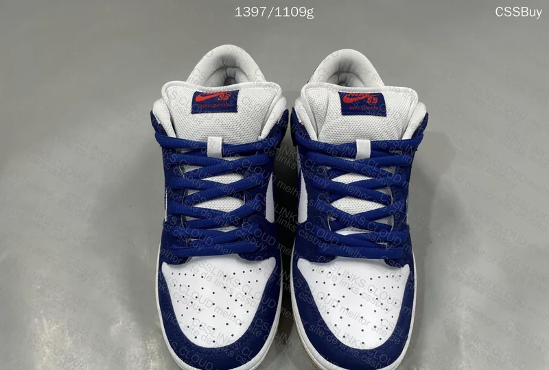 Nike SB Dunk Low La Dodgers 2