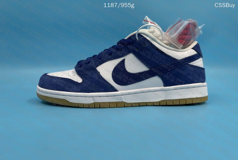 Nike SB Dunk Low La Dodgers 3