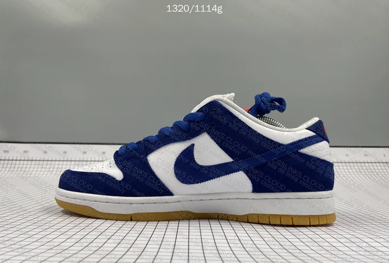 Nike SB Dunk Low LA Dodgers 9