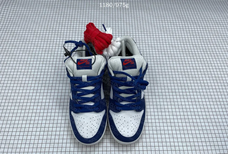 Nike SB Dunk Low LA Dodgers - BATCH M