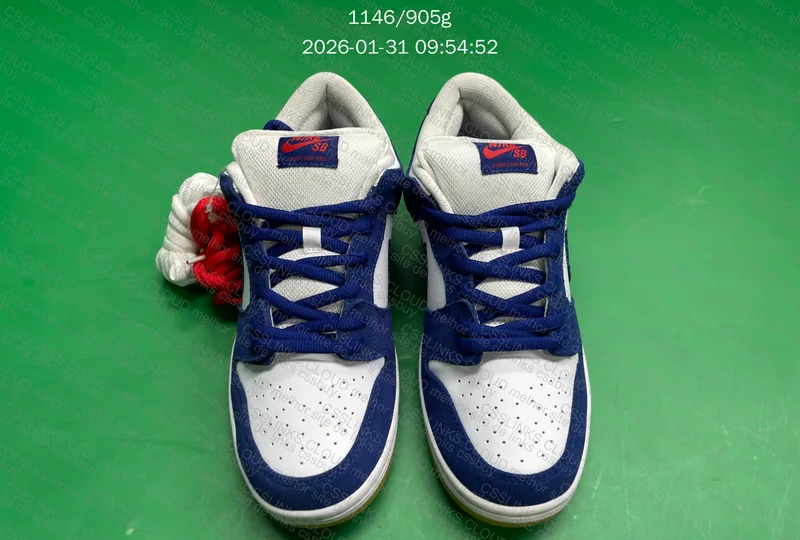 Nike SB Dunk Low Los Angeles Dodgers (DO9395-400) 2