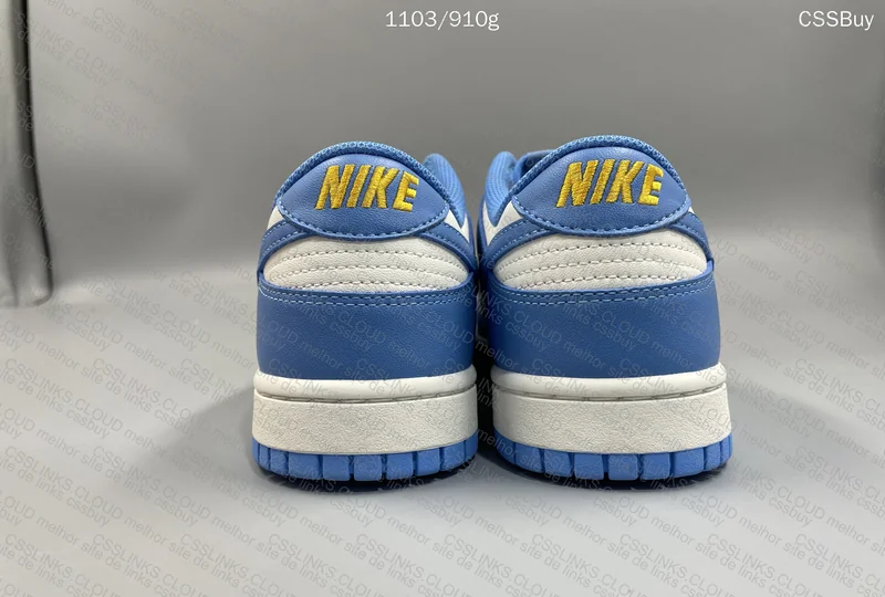 Nike SB Dunk Low North Carolina Blue 3
