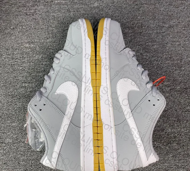 Nike SB Dunk Low Orange Label Grey Gum 2
