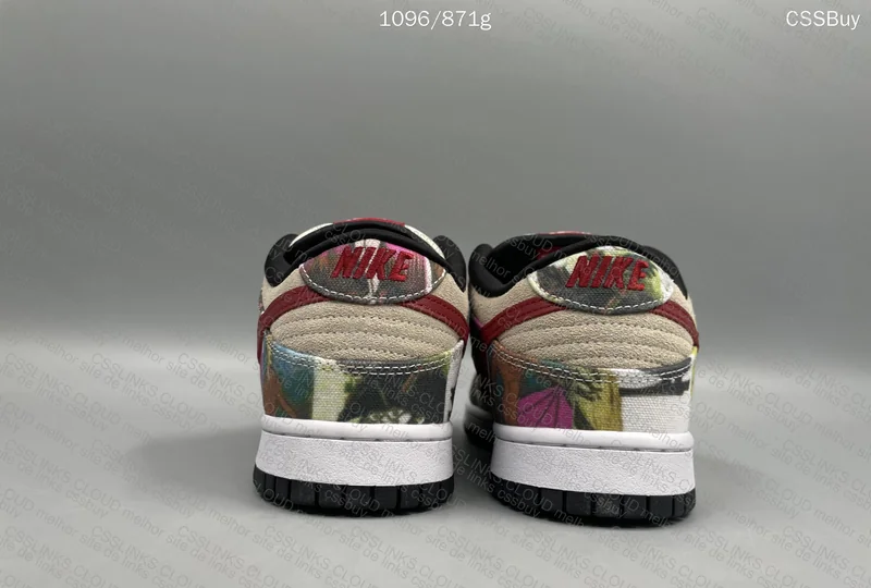 Nike SB Dunk Low 'Paris' 3