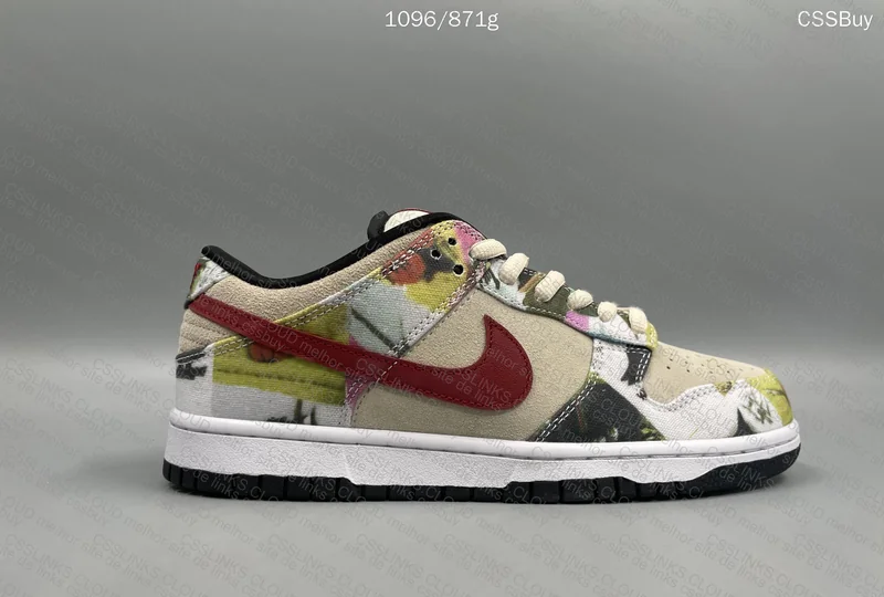 Nike SB Dunk Low 'Paris' 9