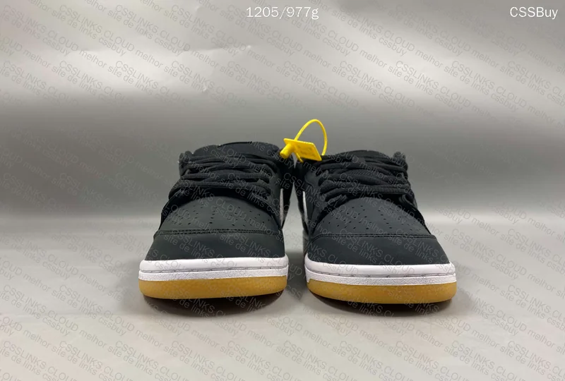 Nike SB Dunk Low Pro "Black Gum" H12
