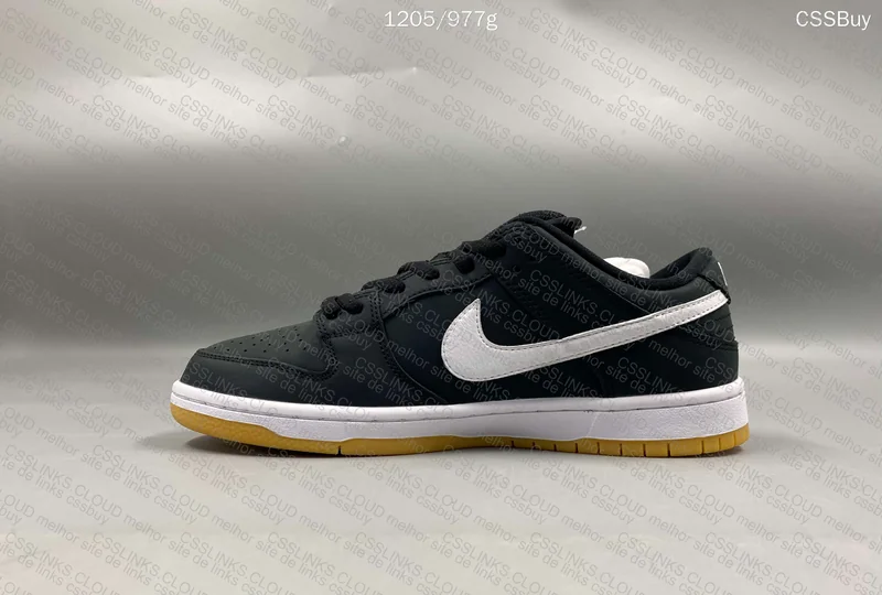 Nike SB Dunk Low Pro "Black Gum" H12 2