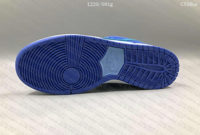Nike SB Dunk Low Pro Blue Raspberry 6