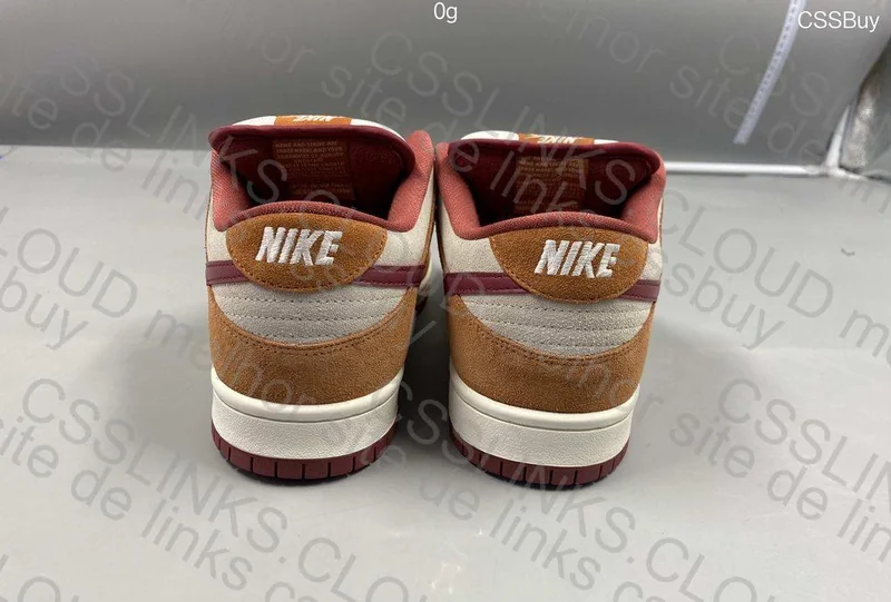 Nike SB Dunk Low Pro Dark Russet Cedar