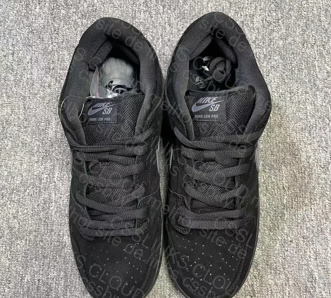Nike SB Dunk Low Pro Grey Black 4