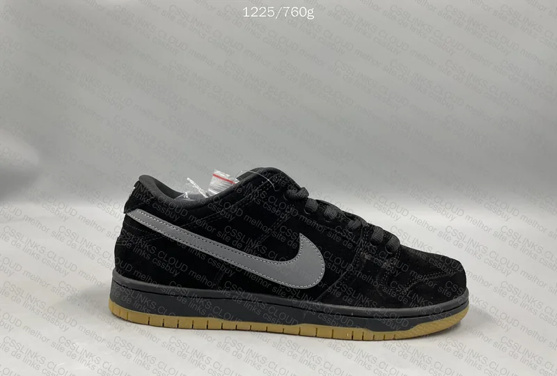 Nike SB Dunk Low Pro Grey Black 3