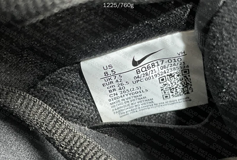 Nike SB Dunk Low Pro Grey Black 6