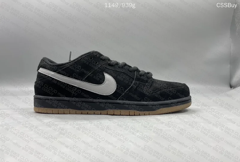 Nike SB Dunk Low Pro Grey Black (Swoosh Looks Too Light, Should I Exchange?)