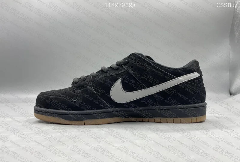 Nike SB Dunk Low Pro Grey Black (Swoosh Looks Too Light, Should I Exchange?) 9