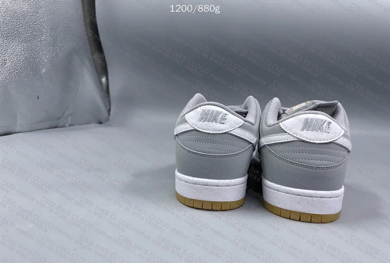 Nike SB Dunk Low Pro ISO Grey Gum, GL? 3