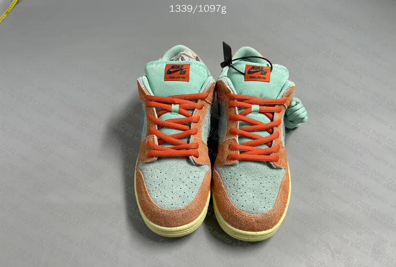Nike SB Dunk Low Pro Orange Emerald Rise (SALE, Please Help)