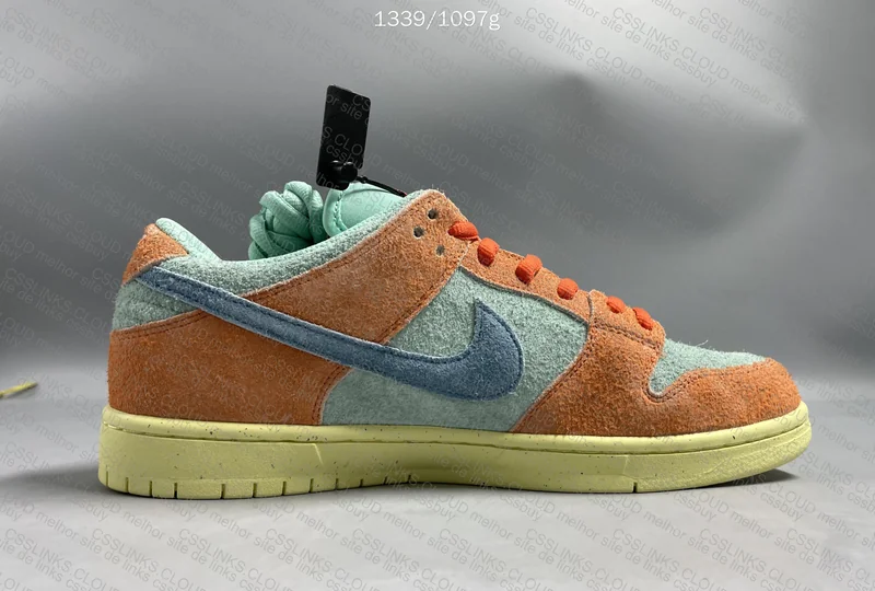Nike SB Dunk Low Pro Orange Emerald Rise (SALE, Please Help) 5