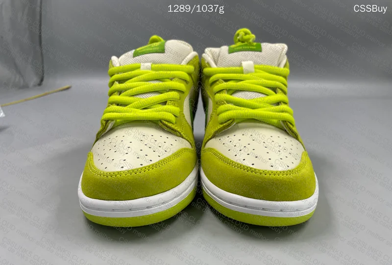 Nike SB Dunk Low Pro Sour