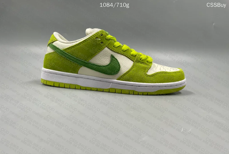 Nike SB Dunk Low Pro Sour Apple 3