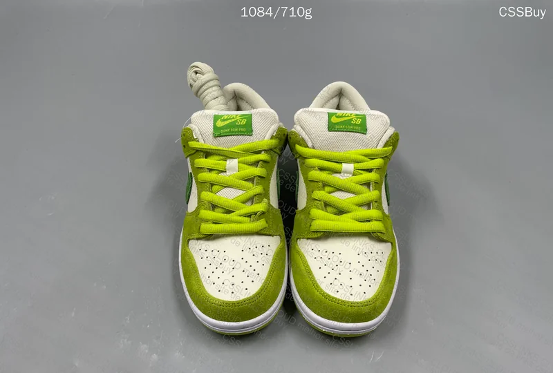 Nike SB Dunk Low Pro Sour Apple 6
