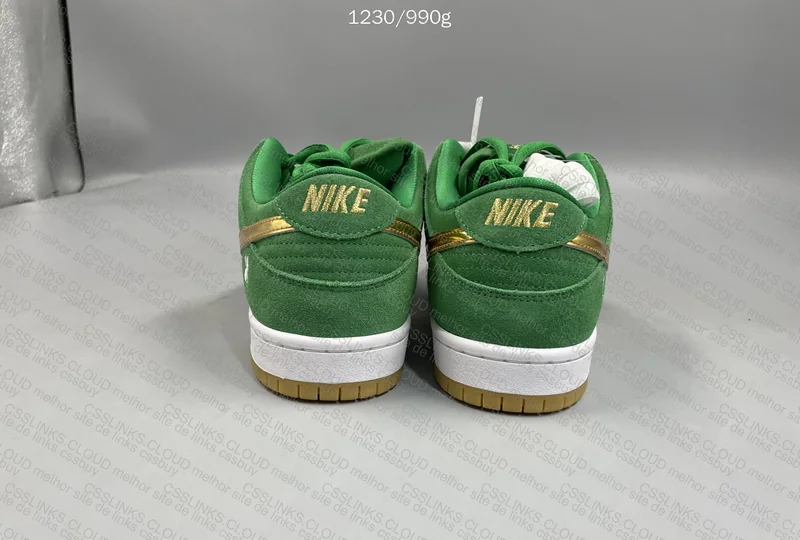 Nike SB Dunk Low Pro St. Patrick's Day 3