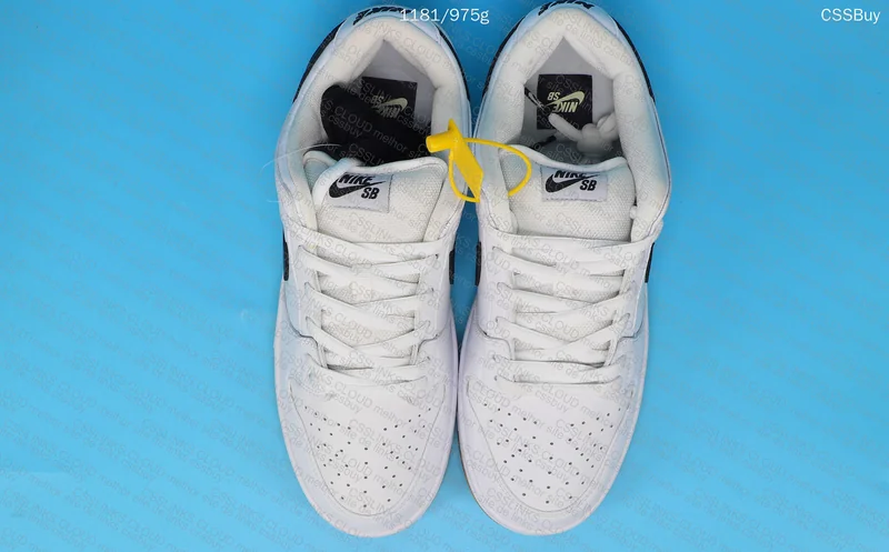 Nike SB Dunk Low Pro "White Gum" H12 2
