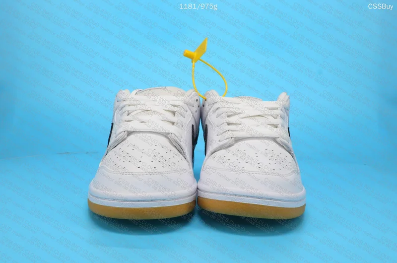 Nike SB Dunk Low Pro "White Gum" H12 3