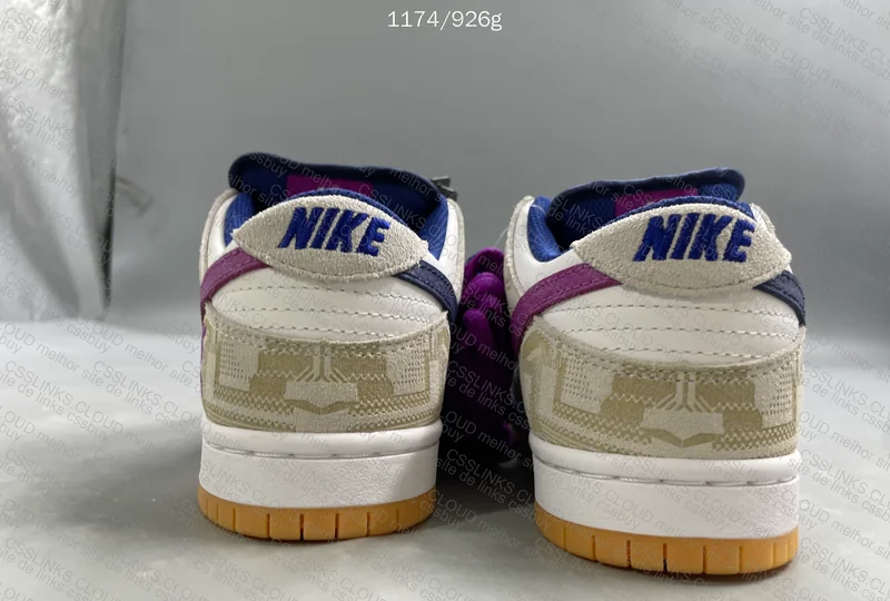 Nike SB Dunk Low Rayssa Leal 3