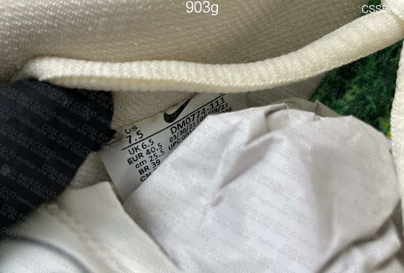(Nike SB Dunk Low "Restock" Mummy) 7