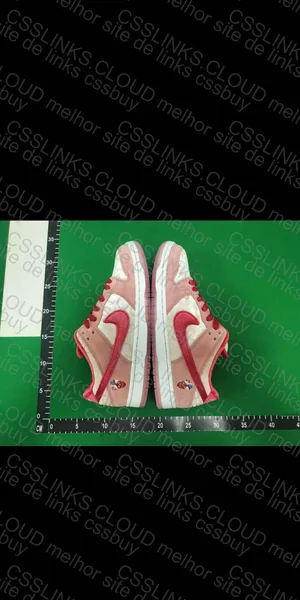Nike sb dunk low strangelove 2