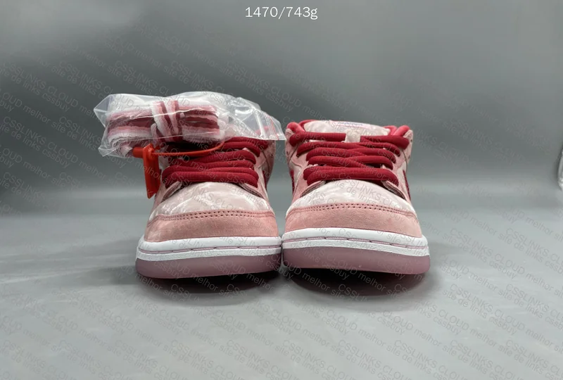 Nike SB Dunk Low StrangeLove 2