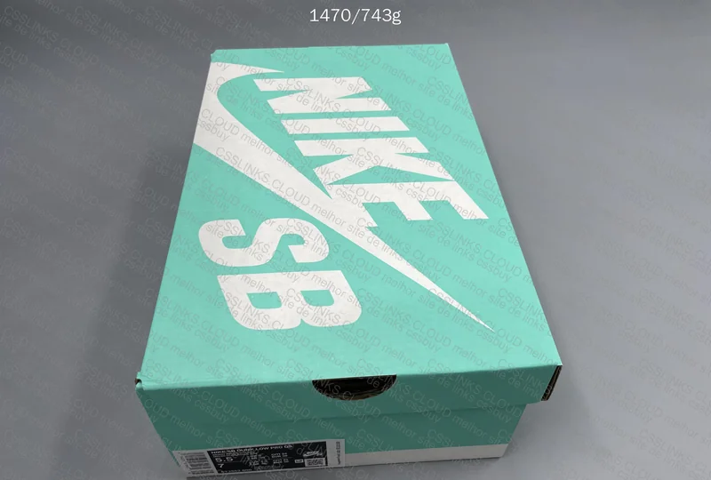 Nike SB Dunk Low StrangeLove 8