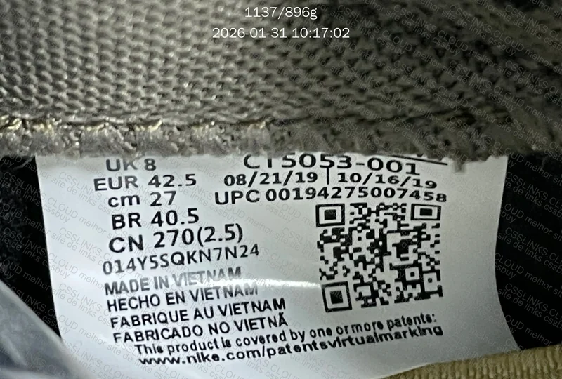Nike SB Dunk Low Travis Scott (CT5053-001) 2