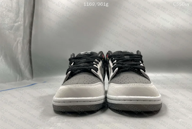 Nike SB Dunk Low VX 1000
