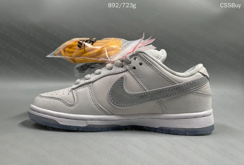 Nike SB Dunk Low White Lobster (Friends and Family) 5