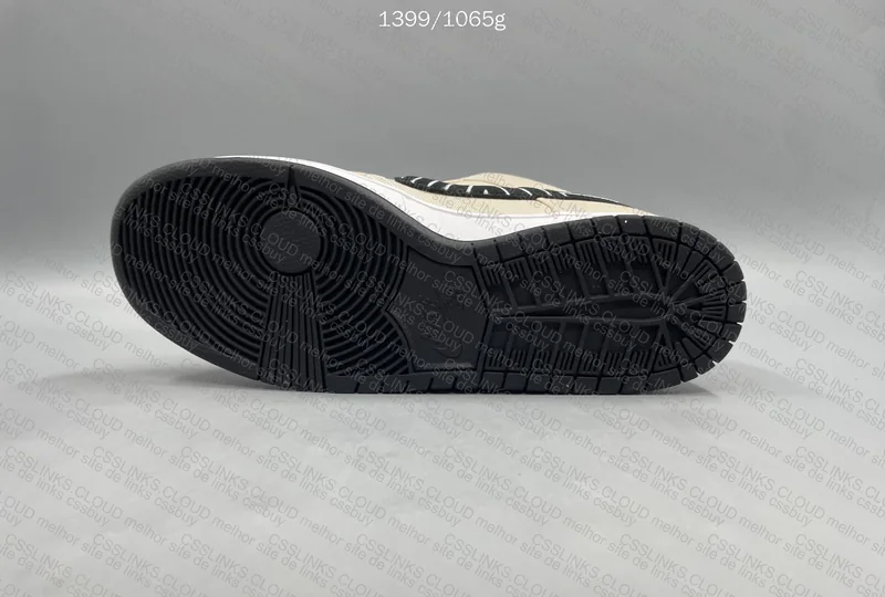 Nike SB Dunk Low x Albino & Preto 2