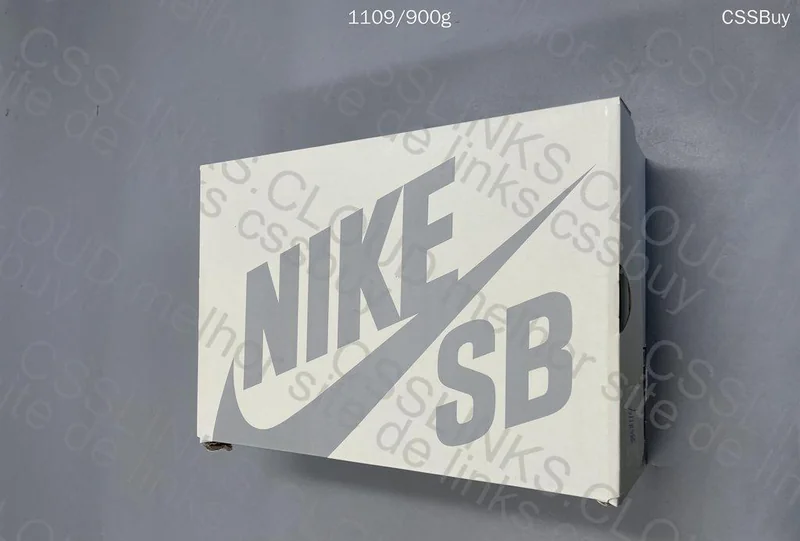 Nike SB Dunk Low X Concepts White Lobster 10