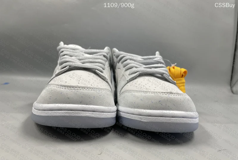 Nike SB Dunk Low X Concepts White Lobster 2