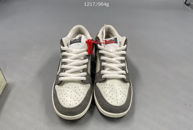 Nike SB Dunk Low x Yuto - Wolf Grey 8