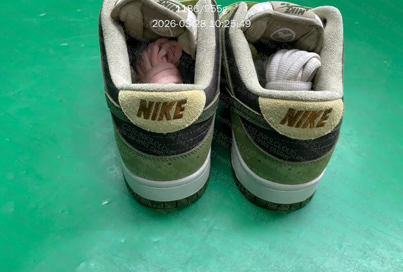 Nike SB Dunk Low Yuto Horigome Matcha (HF8022-300)