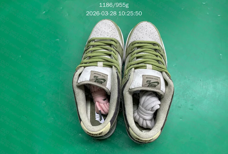Nike SB Dunk Low Yuto Horigome Matcha (HF8022-300) 2