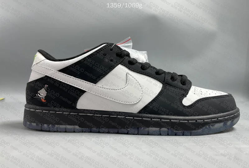 Nike SB Staples Panda 4