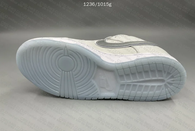 Nike SB White Lobster 3