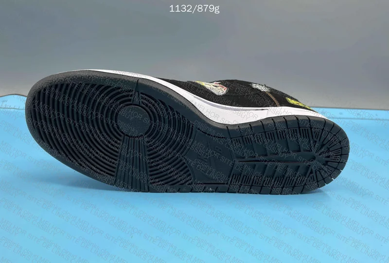 Nike sb X neck face 6